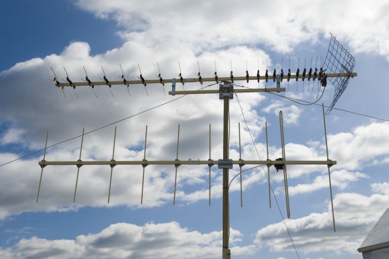 Who Does Outdoor Structure Service