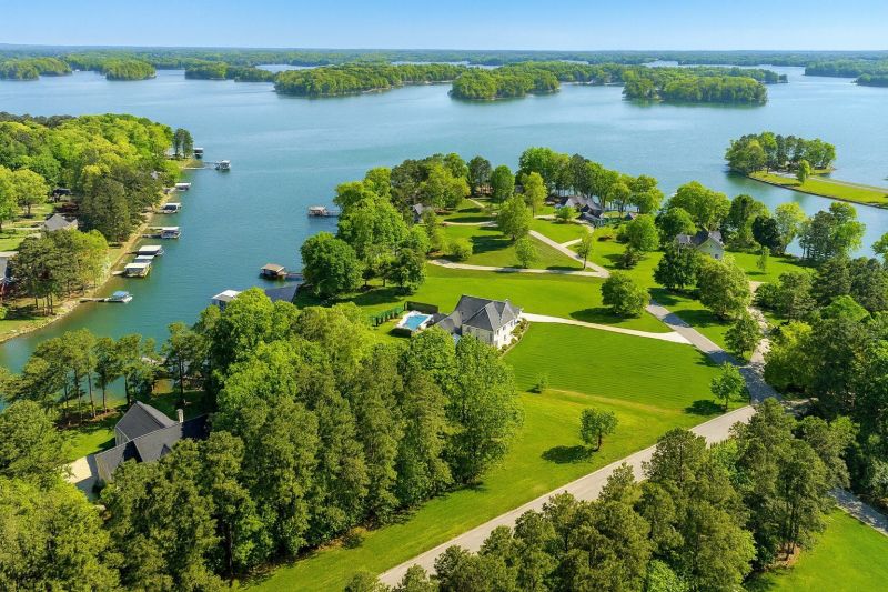 Local Arbor Installation in Sherrills Ford, NC