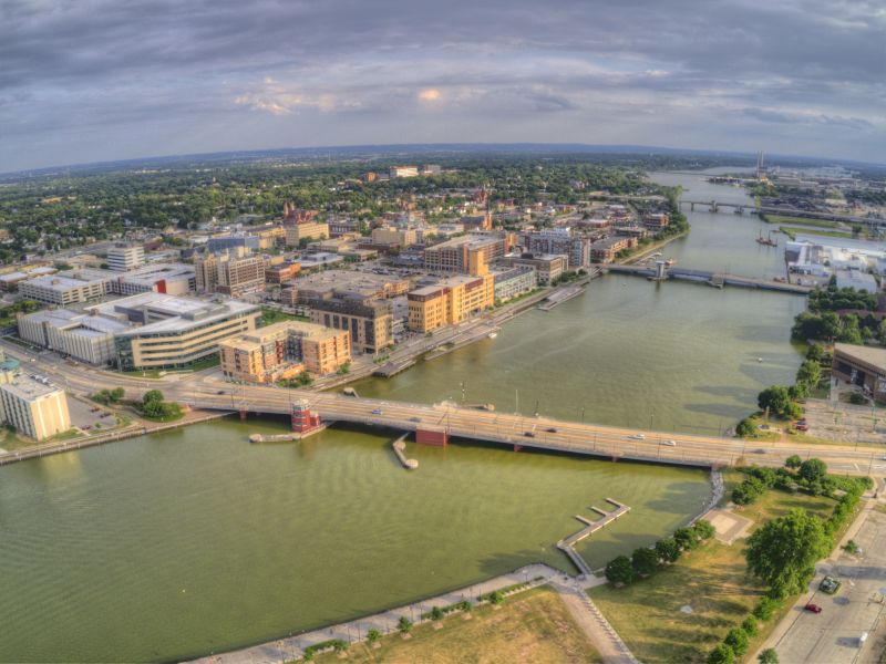 Local Wood Trellis Installation in Green Bay, WI
