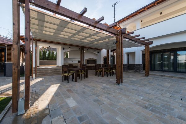 Pergola Construction Service