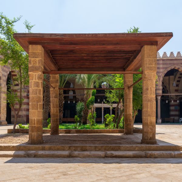 Courtyard Pergola Installation Service