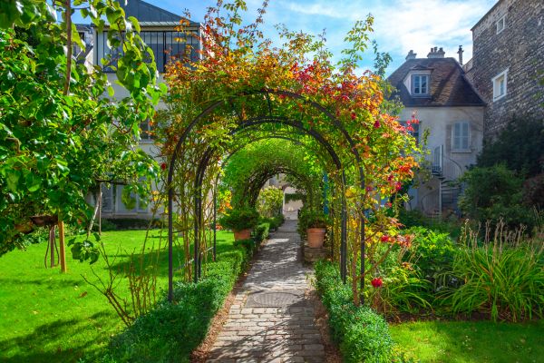 Arched Pergola Installation Service